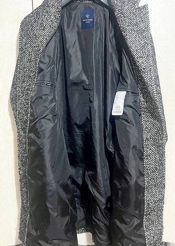 Düğmeli Yılan Desenli Midi Kaban - Görsel 4