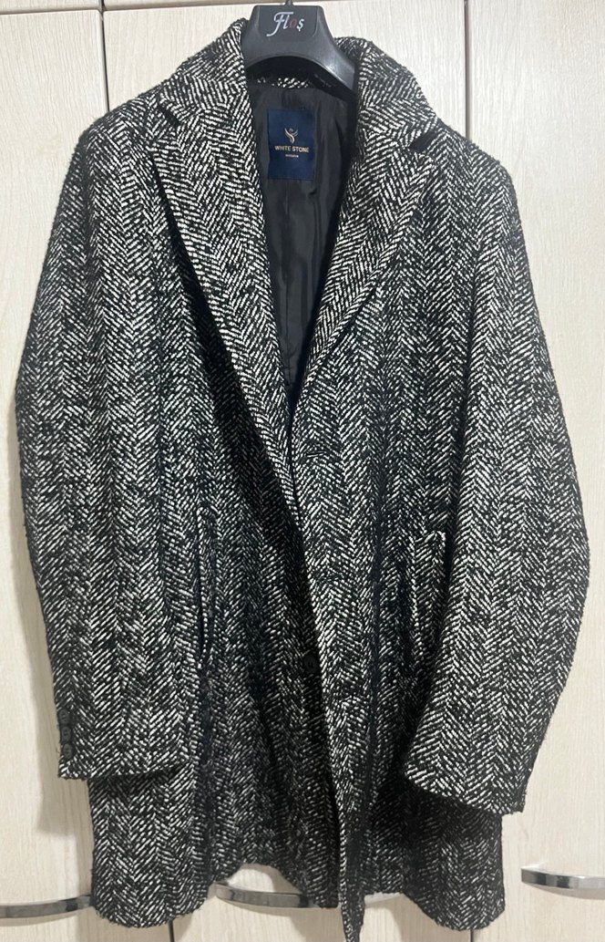 Düğmeli Yılan Desenli Midi Kaban - Görsel 3