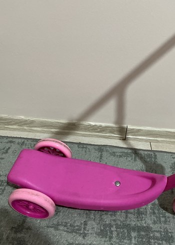 Pastel Pembe Çocuk Scooter'ı - Görsel 2