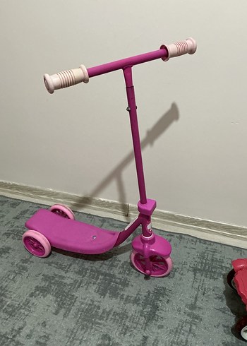 Pastel Pembe Çocuk Scooter'ı - Görsel 4