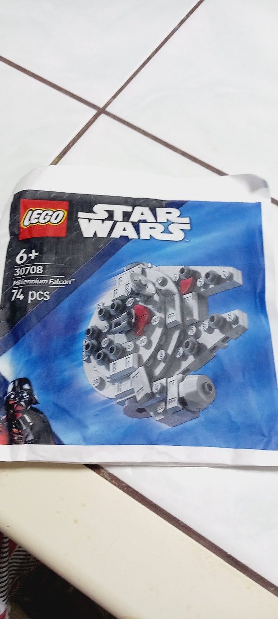LEGO Star Wars Millennium Falcon 74 Parça Set - Görsel 2