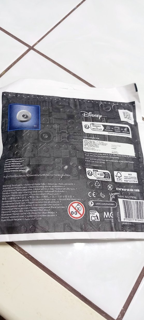 LEGO Star Wars Millennium Falcon 74 Parça Set - Görsel 3