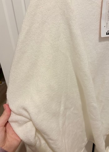 Beyaz V Yaka Örgü Salaş Kazak - Görsel 5