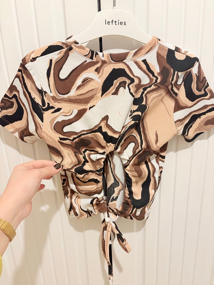 Kahverengi Bağcıklı Kısa Kollu Bluz - Görsel 2