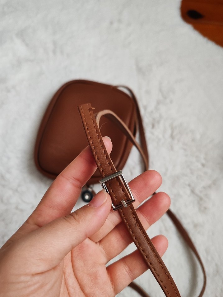 Taba Minimalist Deri Kadın Çapraz Çanta - Görsel 4