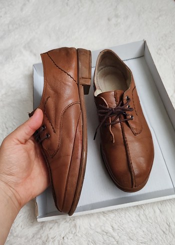 Kahverengi Gerçek Deri Kadın Klasik Ayakkabı - Görsel 3