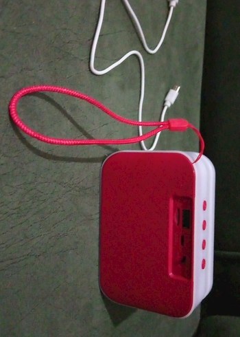 Kırmızı Bluetooth Hoparlör - Görsel 3