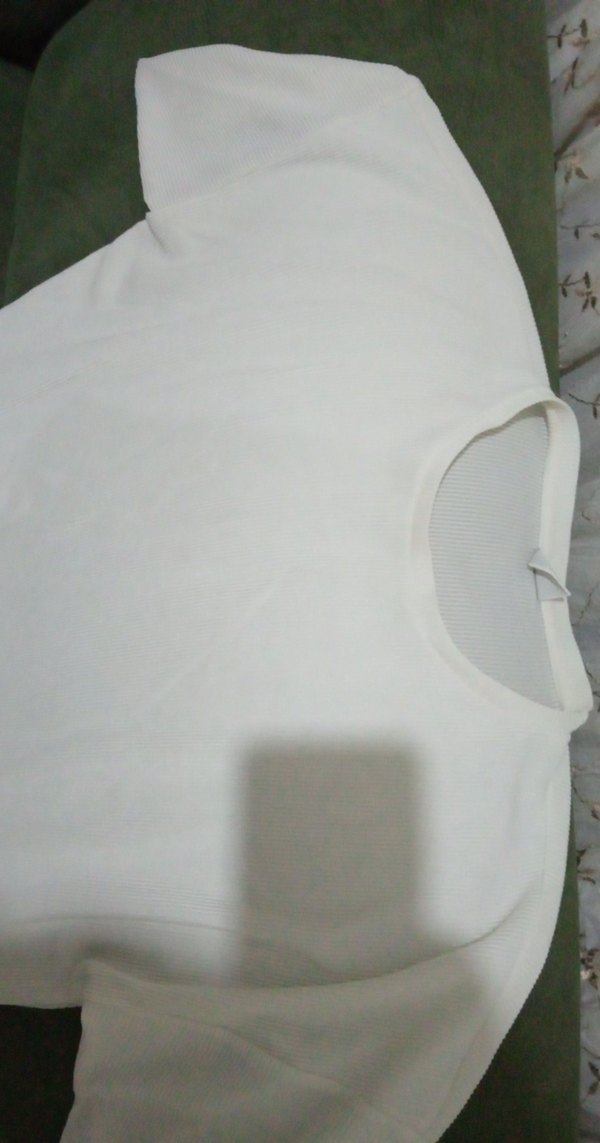 Beyaz Kısa Kollu Keten Tişört - Görsel 2