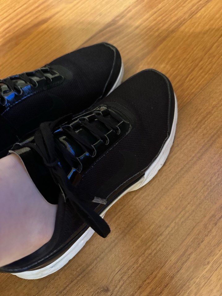 Orjinal nike marka siyah kadın spor ayakkabı - Görsel 4