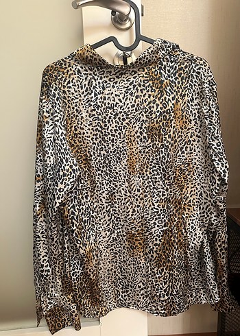 Leopar Desenli Kadın Gömlek - Görsel 2