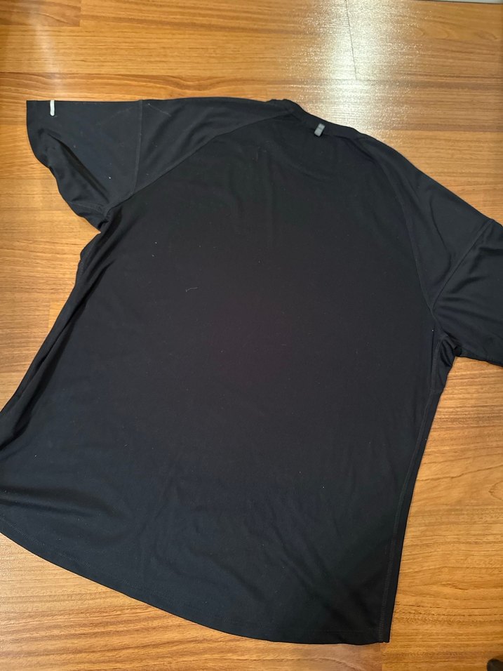 Nike Siyah Kısa Kollu Erkek Tişört - Görsel 2