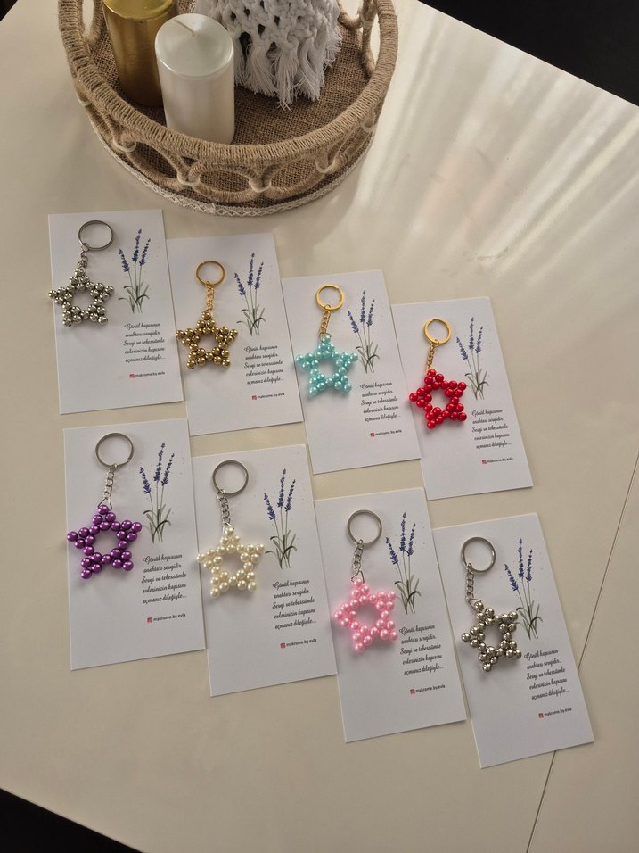 Boncuklu Beyaz Yıldız Anahtarlık - Görsel 2