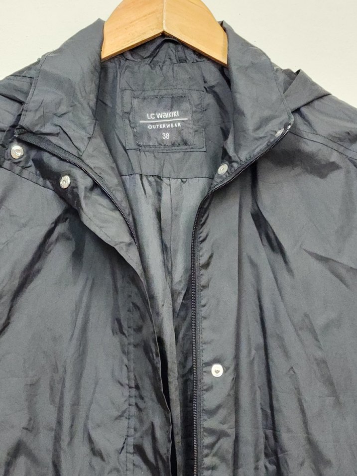 Düğmeli Siyah Midi Kadın Ceket - Görsel 2