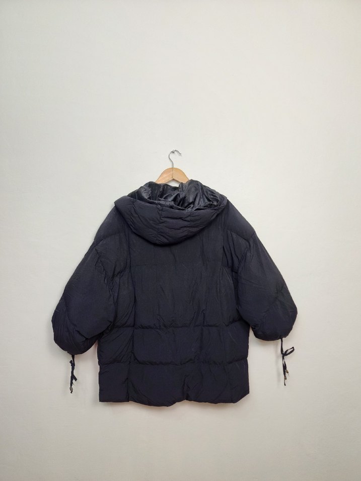 Kapüşonlu Siyah Kadın Kış Montu - Görsel 3