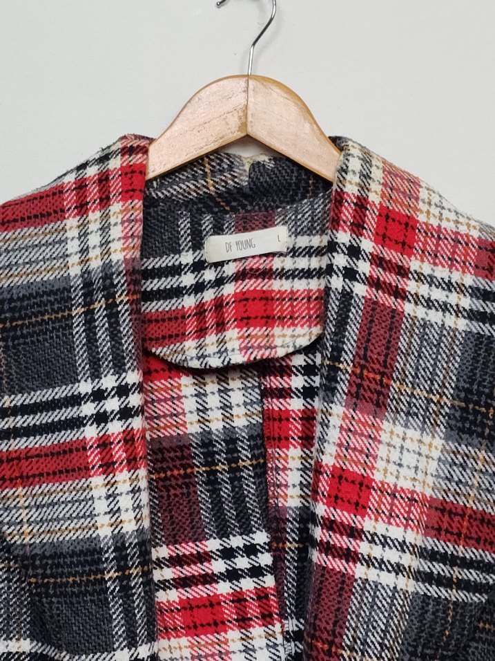 Ekose Desenli Gri Midi Kadın Kaban - Görsel 3