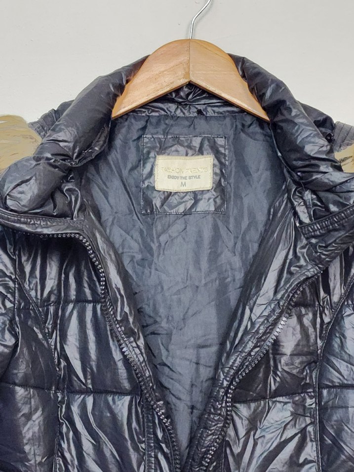 Kürklü Siyah Kadın Kışlık Mont - Görsel 2