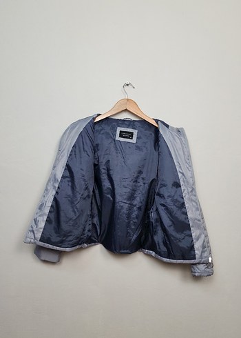 Gri Kapüşonlu Kadın Mont - Görsel 4