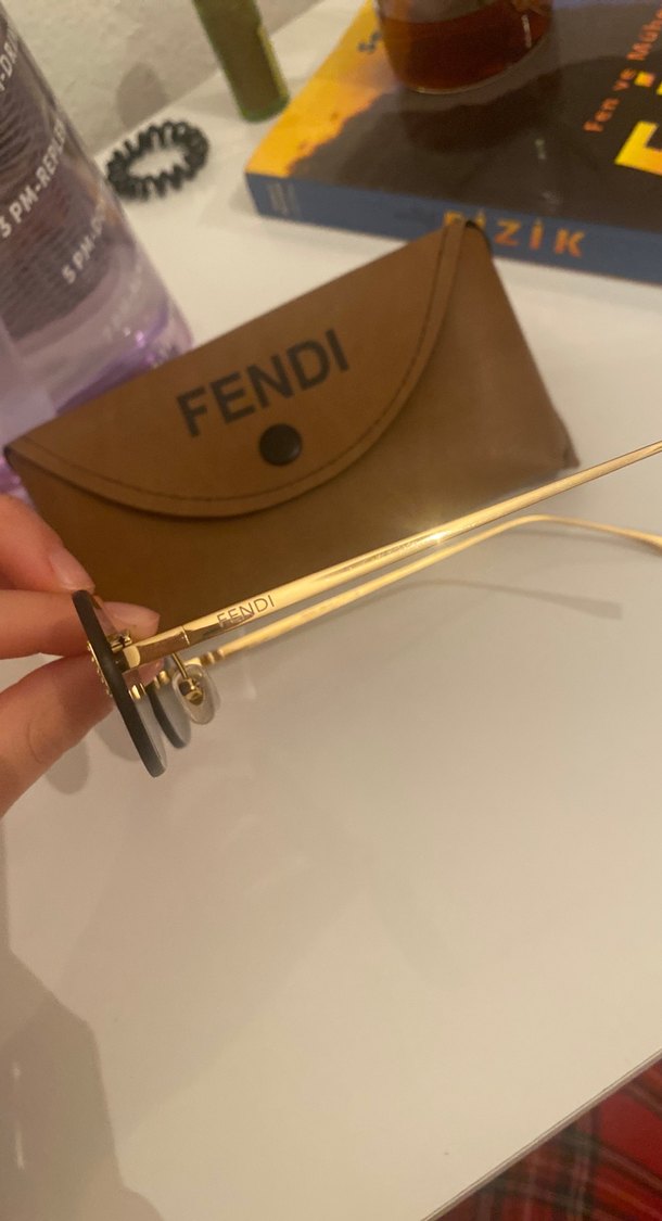 Fendi Altın Kadın Gözlükleri - Görsel 3
