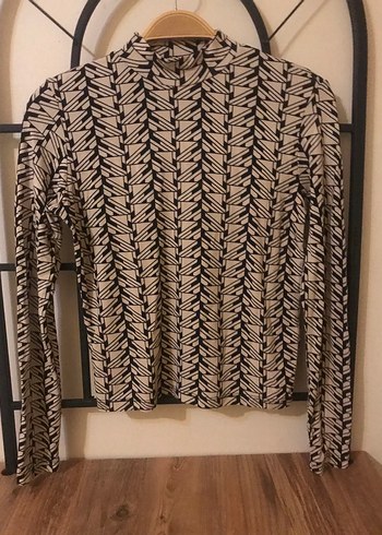 Geometrik desenli bluz - Görsel 3