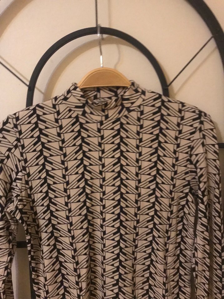 Geometrik desenli bluz - Görsel 4