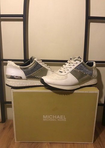 Michael Kors 38