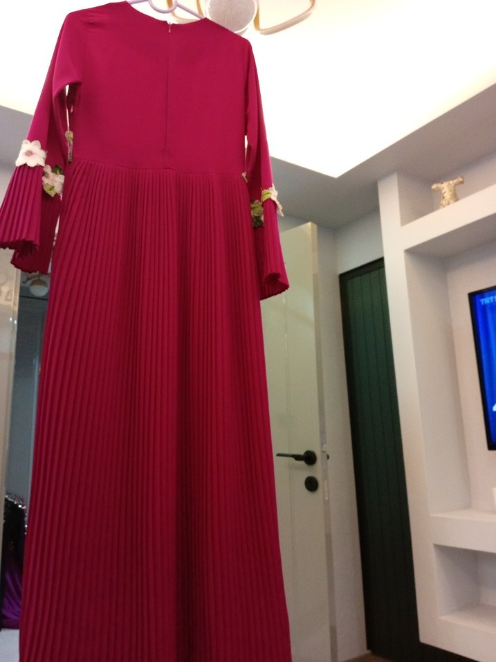 Bordo Piliseli Uzun Kollu Kadın Elbise - Görsel 2