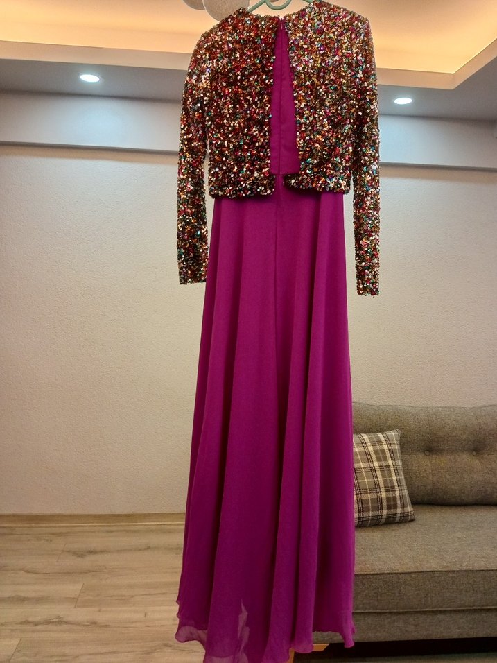 Fuşya Uzun Abiye Elbise ve Payetli Ceket - Görsel 2