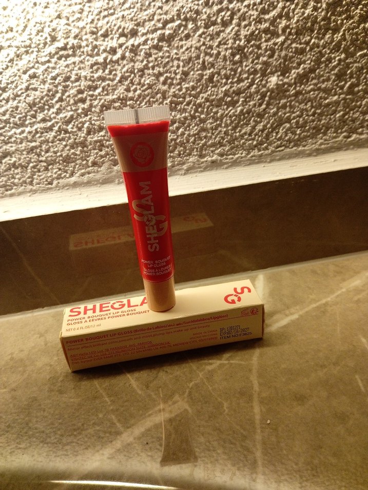 SHEGLAM Dudak Parlatıcısı - Görsel 2