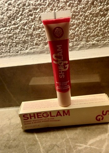 SHEGLAM Bouquet Dudak Parlatıcısı - Görsel 2