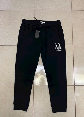 Armani eşofman altı L beden etiket fatura mevcut - Görsel 2