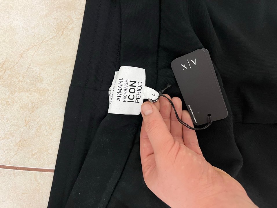 Armani eşofman altı L beden etiket fatura mevcut - Görsel 3