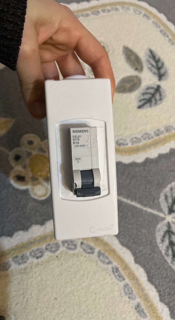 Siemens B16 Mini Devre Kesici 230-400V Beyaz - Görsel 3