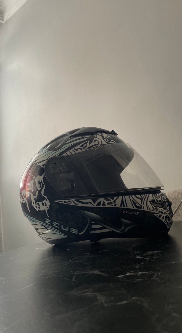 Desenli Siyah Seramik Biker Kask Zeus model - Görsel 5