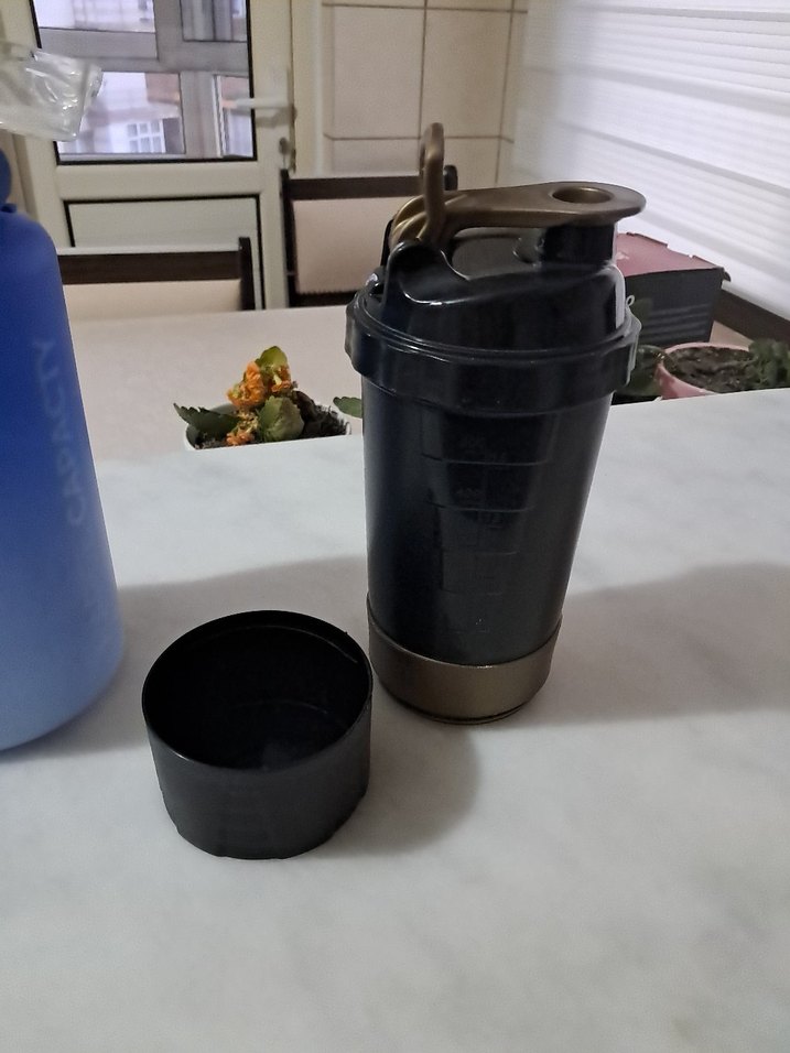 2 adet Çocuklar için koyu mavi termos şişe ve  1 adet kol saati - Görsel 3