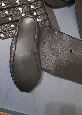 Erkek Çocuk Deri Kemer ve Eldiven Seti - Görsel 3