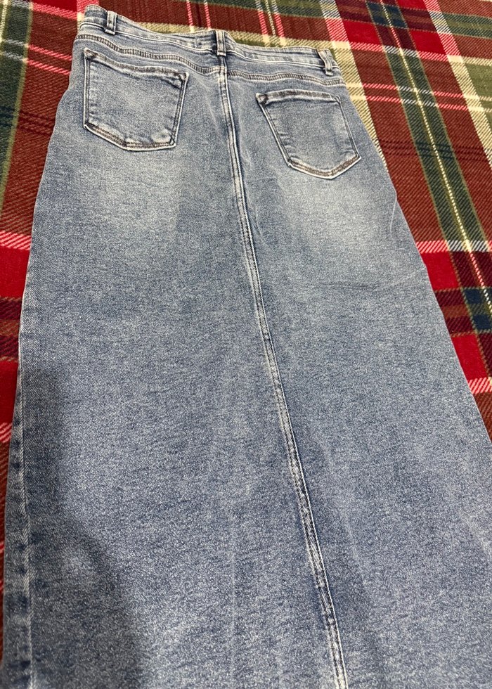 Düğmeli Midi Kot Etek - Görsel 3