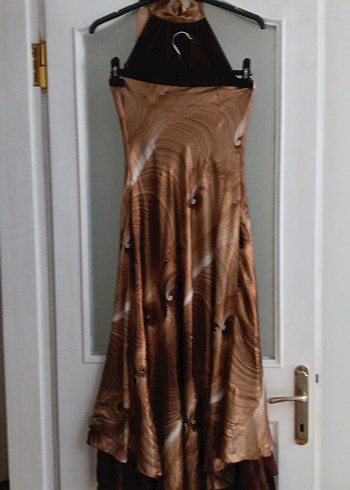 Kahverengi Parlak Drapeli Uzun Kadın Elbise - Görsel 4