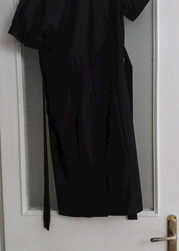 Siyah Şık Kumaşlı Elbise - Görsel 3