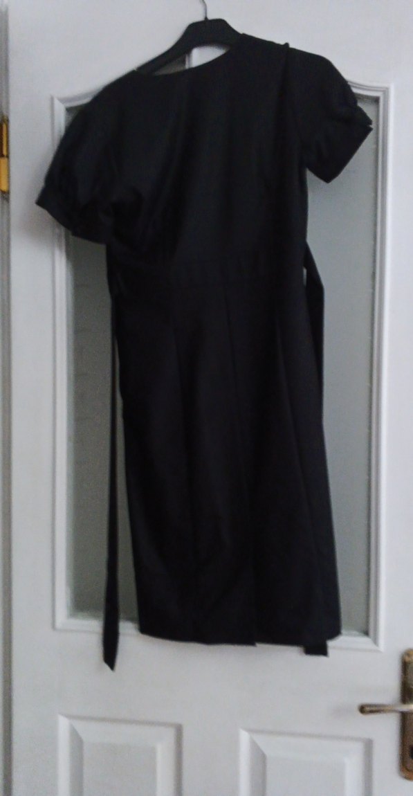 Siyah Şık Kumaşlı Elbise - Görsel 4