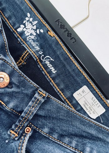 Kadın Lacivert Dar Kesim Midi Kot Pantolon - Görsel 3