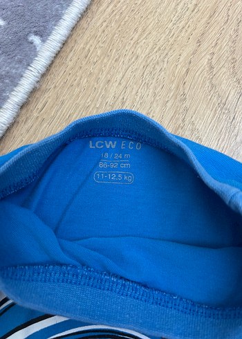 LC Waikiki Mavi Baskılı Erkek Çocuk Kısa Kollu Tişört