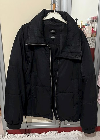 Siyah Fermuarlı Kadın Midi Kışlık Mont - Görsel 2