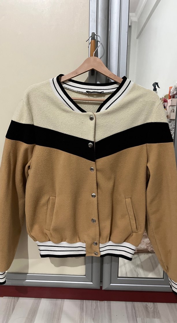 Bej Renkli Düğmeli Midi Kadın Ceket - Görsel 2