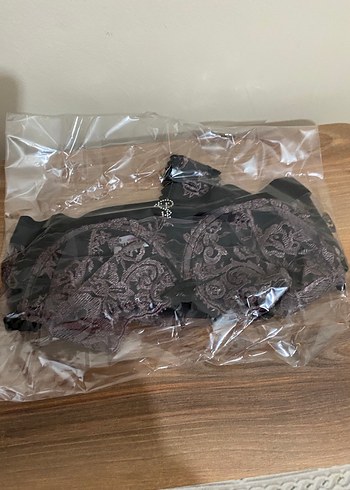 85 B Bej Nakışlı Gotik Midi Sütyen takım - Görsel 3