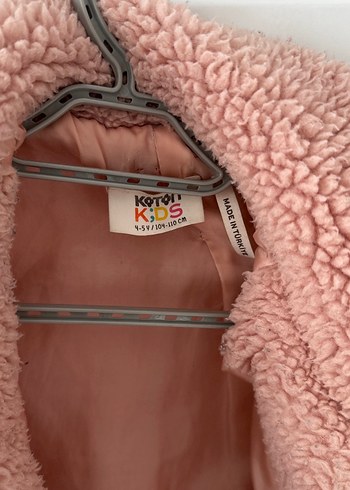 Kız Çocuk Pembe Peluş Kaban - Görsel 2