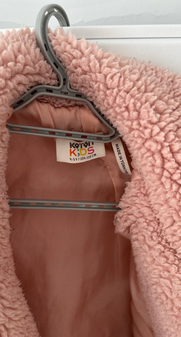 Kız Çocuk Pembe Peluş Kaban - Görsel 2