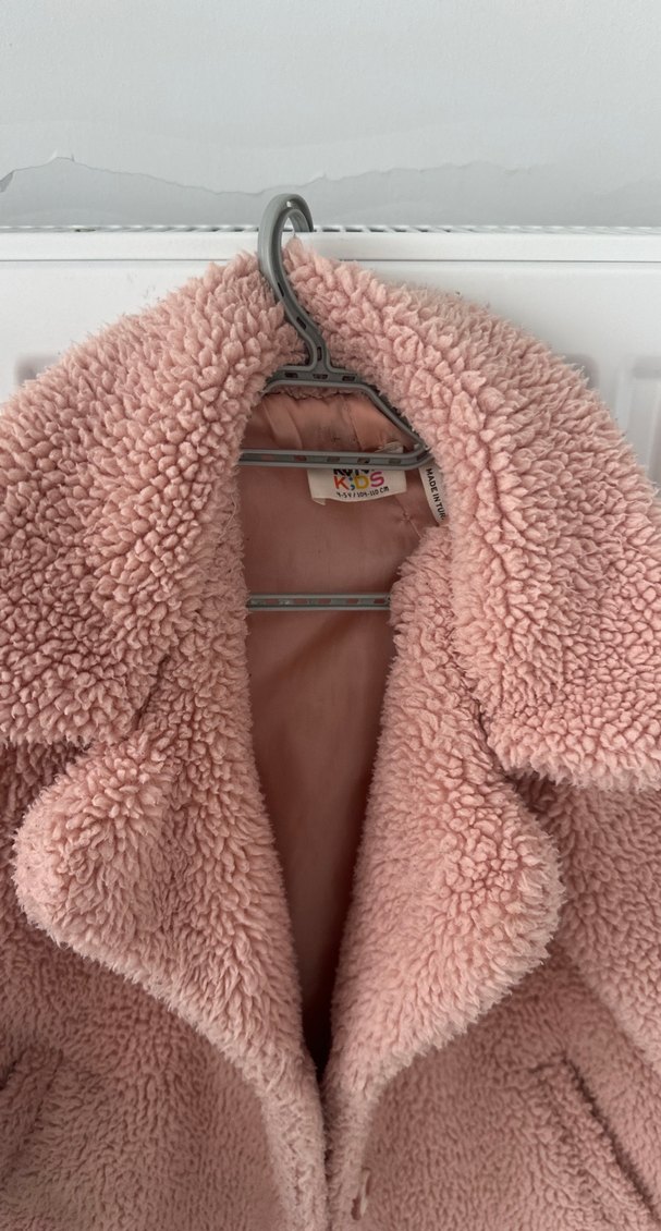 Kız Çocuk Pembe Peluş Kaban - Görsel 4