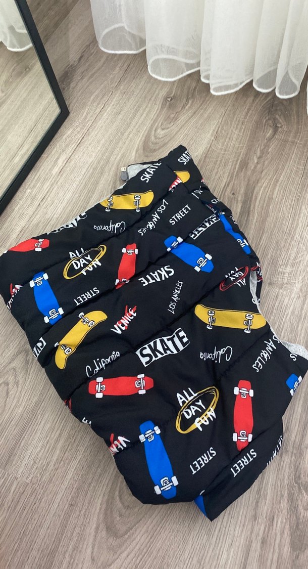 Çocuk Çok Renkli Kaykay Desenli Yelek - Görsel 3