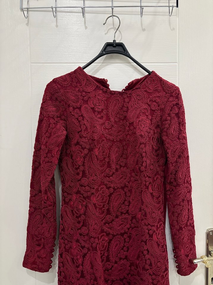 Bordo Dantel Detaylı Uzun Kollu Uzun Elbise - Görsel 2