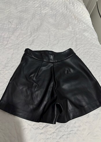 Siyah Deri Mini Şortlu etek - Görsel 2